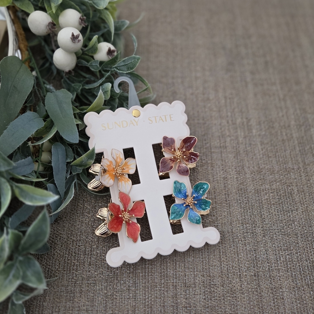 Sunday State Floral Hair Clips Set - Multicolor - Picture 1 of 4
